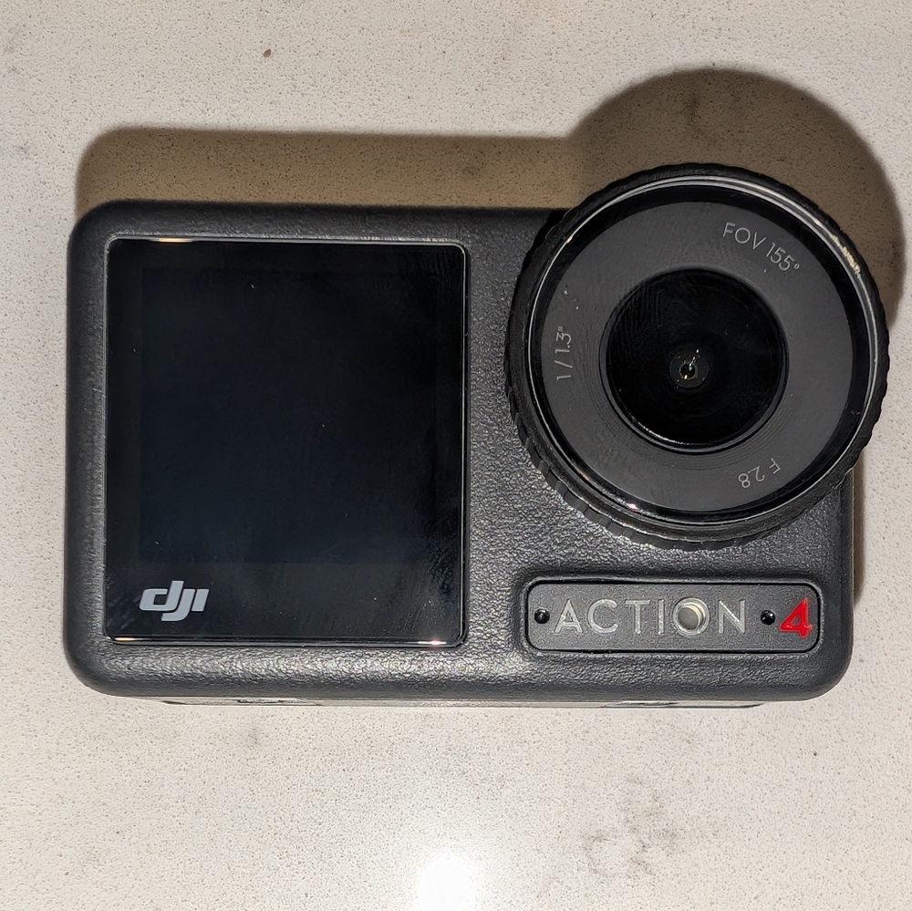 DJI Osmo Action 4 With Accessories+ 2 Extra Batteries + 512GB Card, 4K/120fps